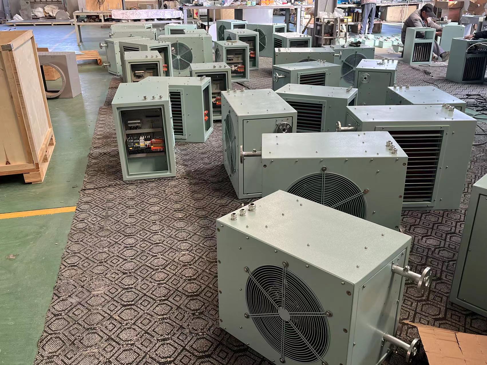 公司華南辦喜接十五條船的船用防爆加熱器大單